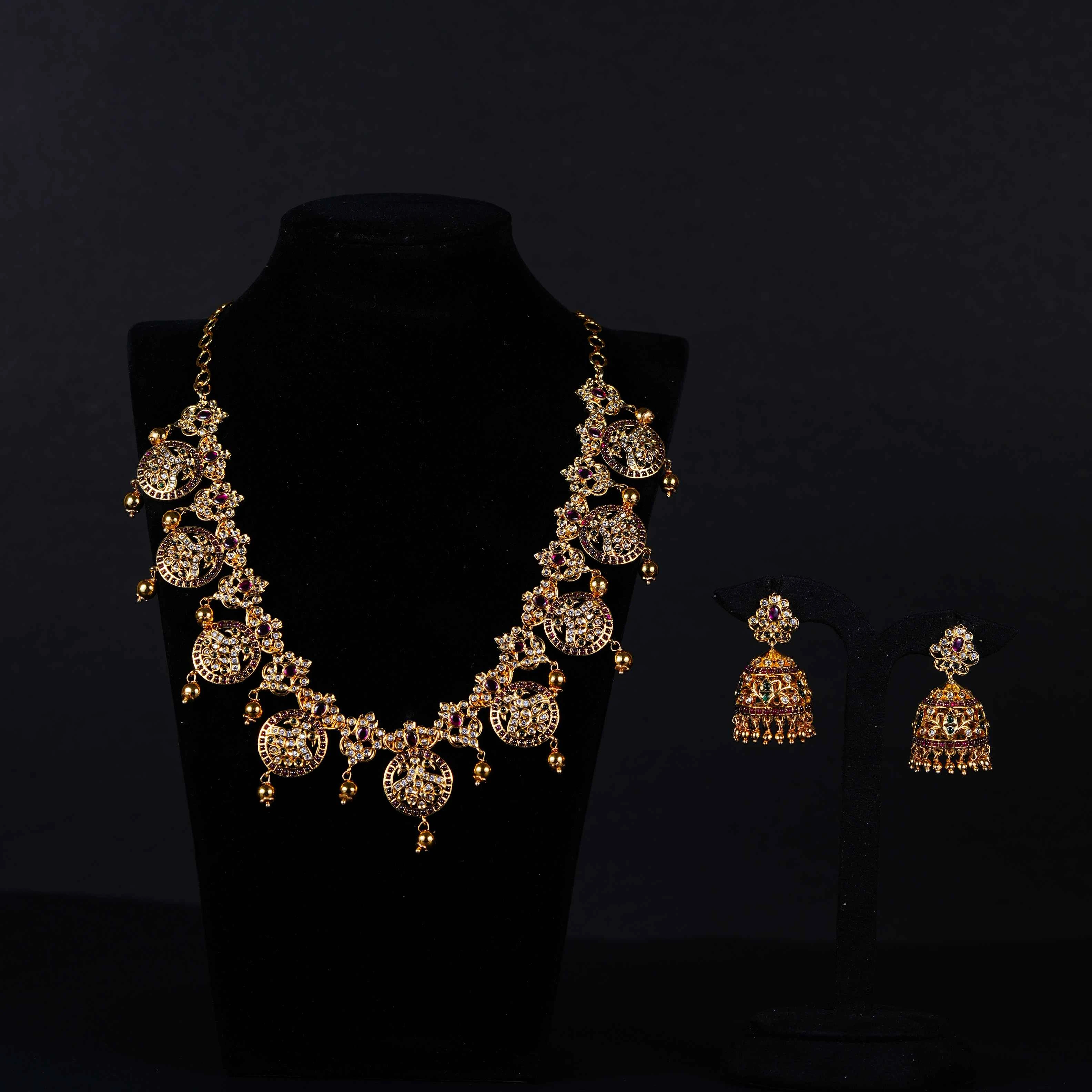 “Traditional bottu mala Statement Necklace”