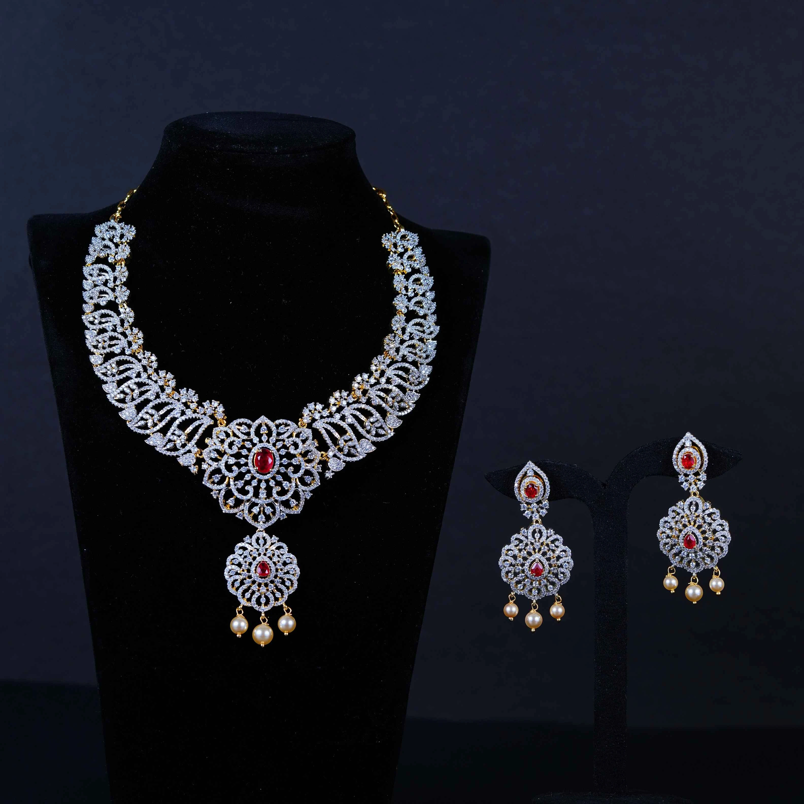 “Elegant Victorian Ruby Short Necklace”