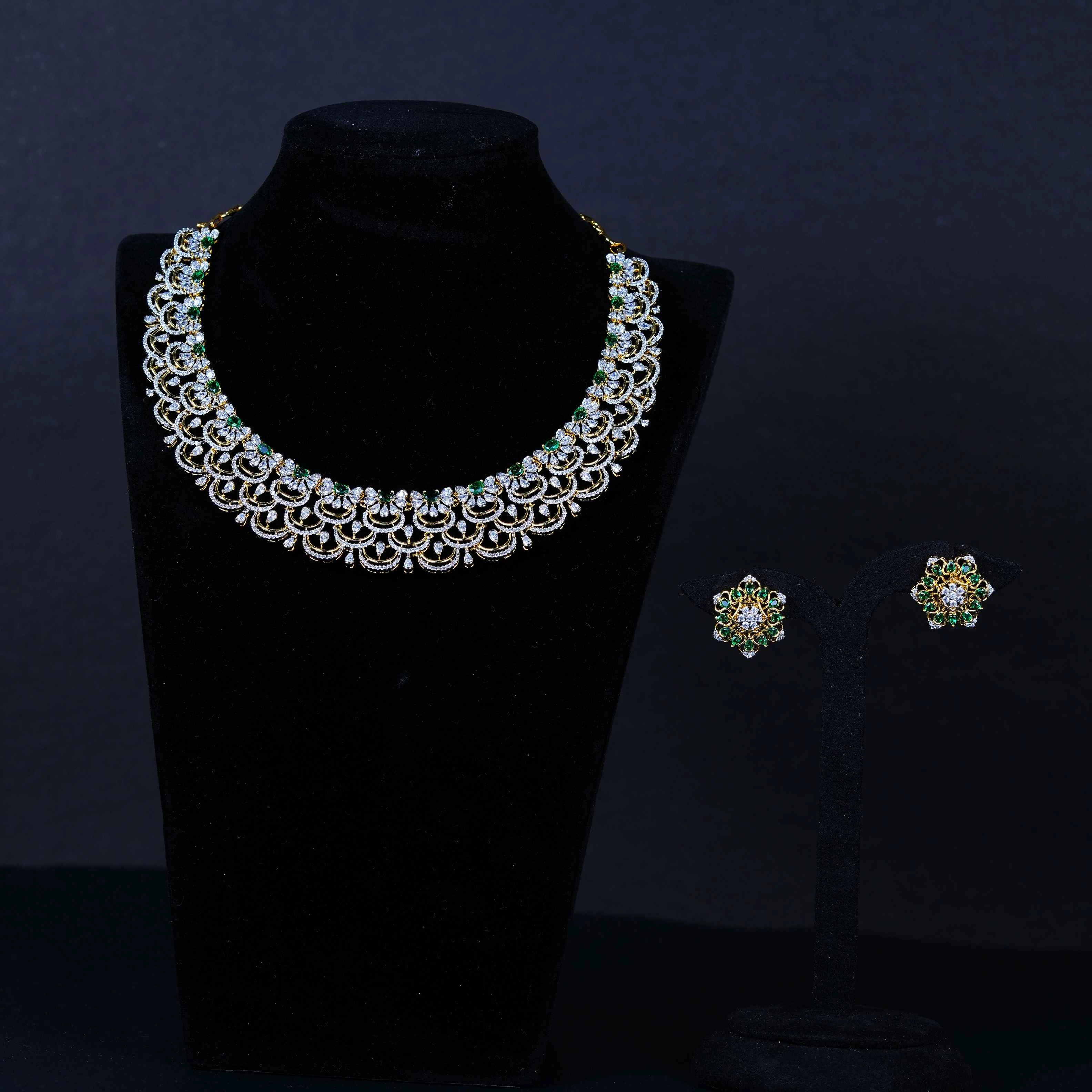 “Emerald Lace Elegance Necklace”