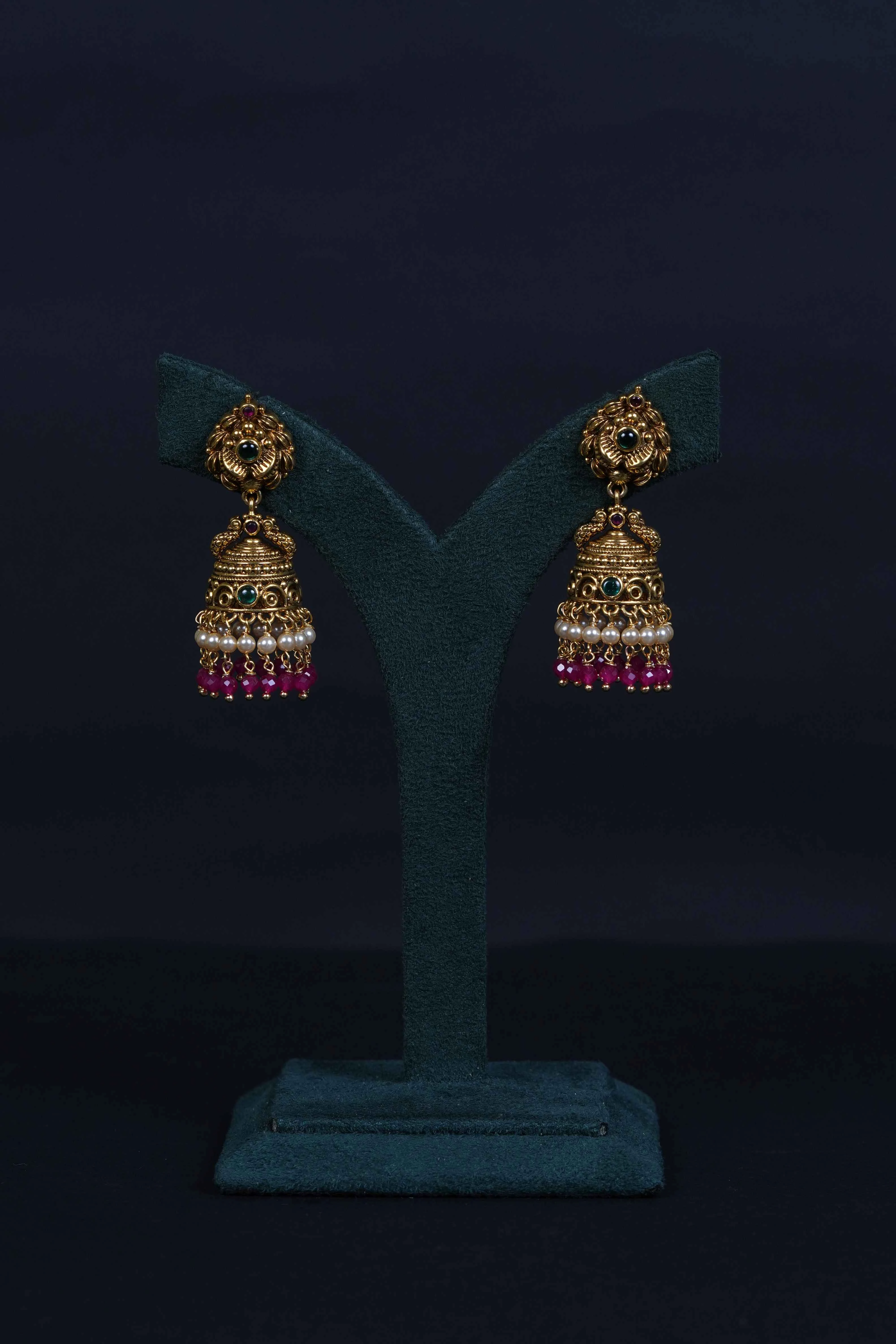 temple naskhi jhumka