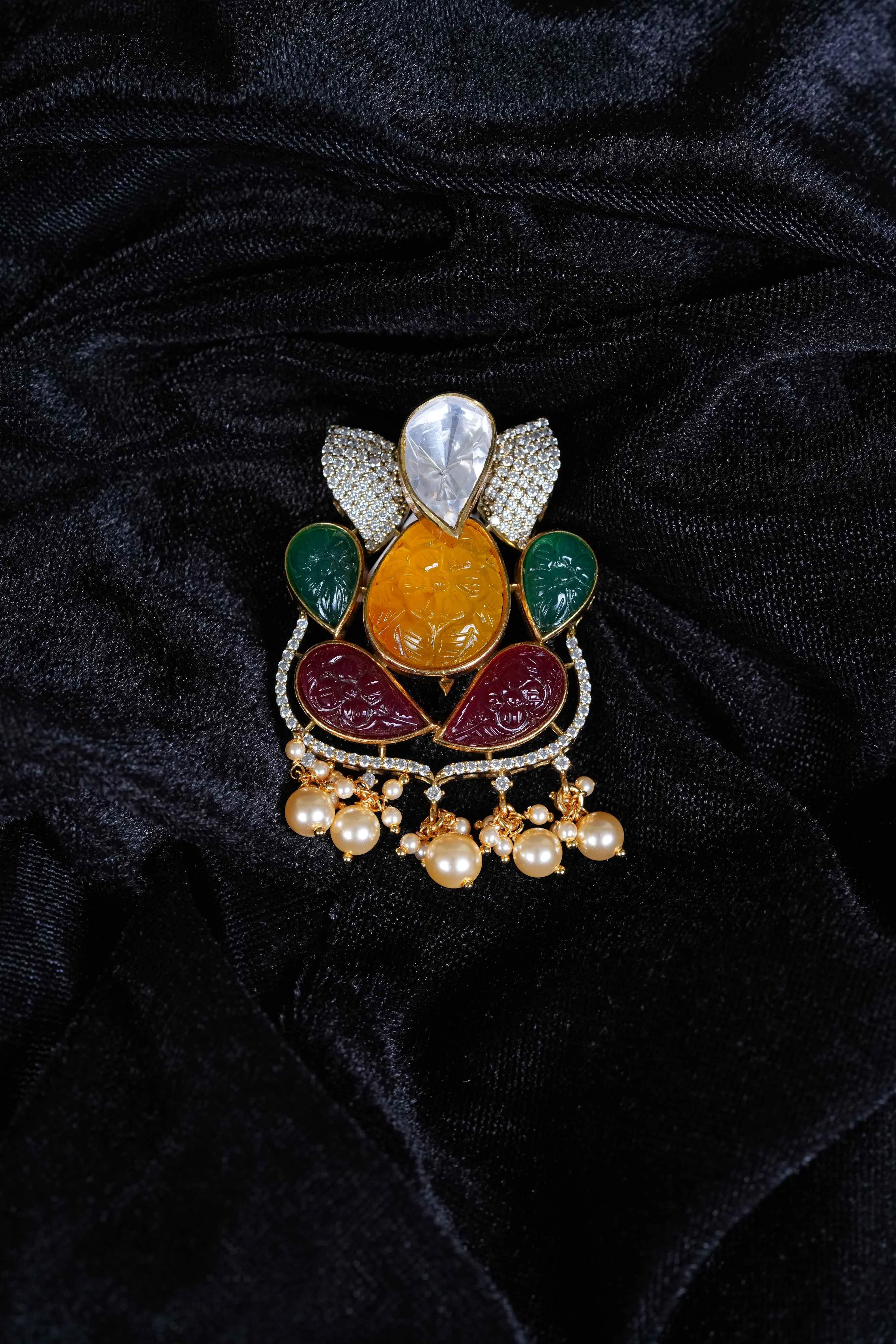 carved ganesh pendant with mossanates